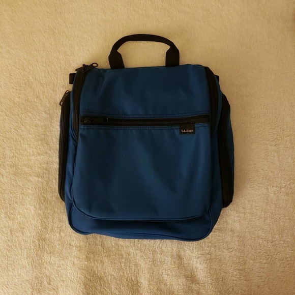 L.L. Bean Other - L.L. Bean Toiletries Travel Bag